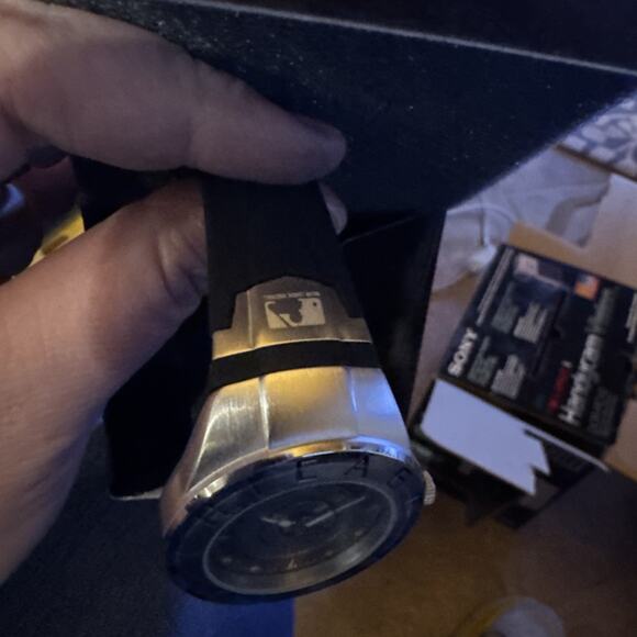 Game Time MLB Chicago Cubs Bold Black Watch Avon NEW - Picture 5 of 12